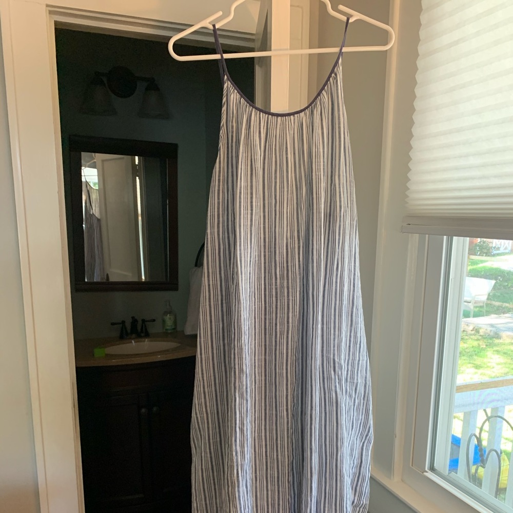 Hugh low maxi dress